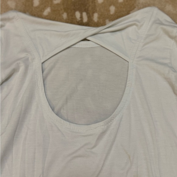 Athleta light blue long oval open back long sleeve women’s size medium - Picture 3 of 7